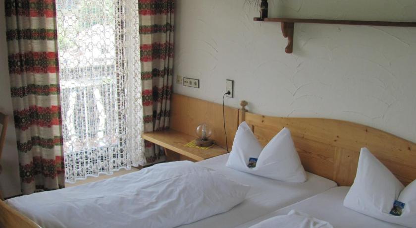 Hotel Negele Hohenfurch Quarto foto